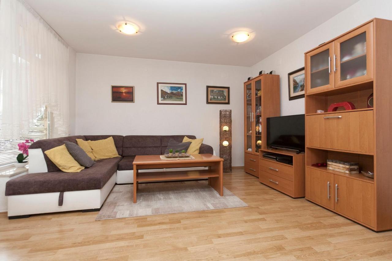 Apartman Nade PUY 외부 사진